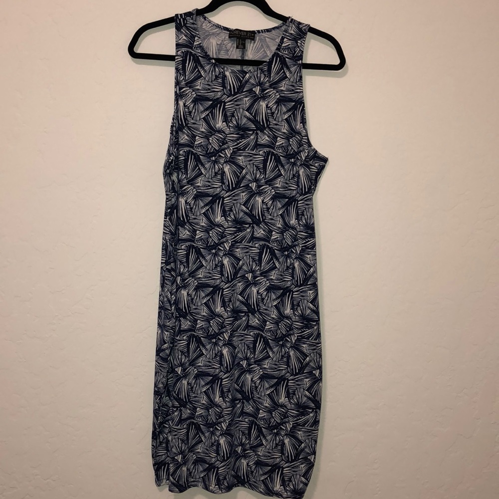 {Forever 21+} Midi Dress